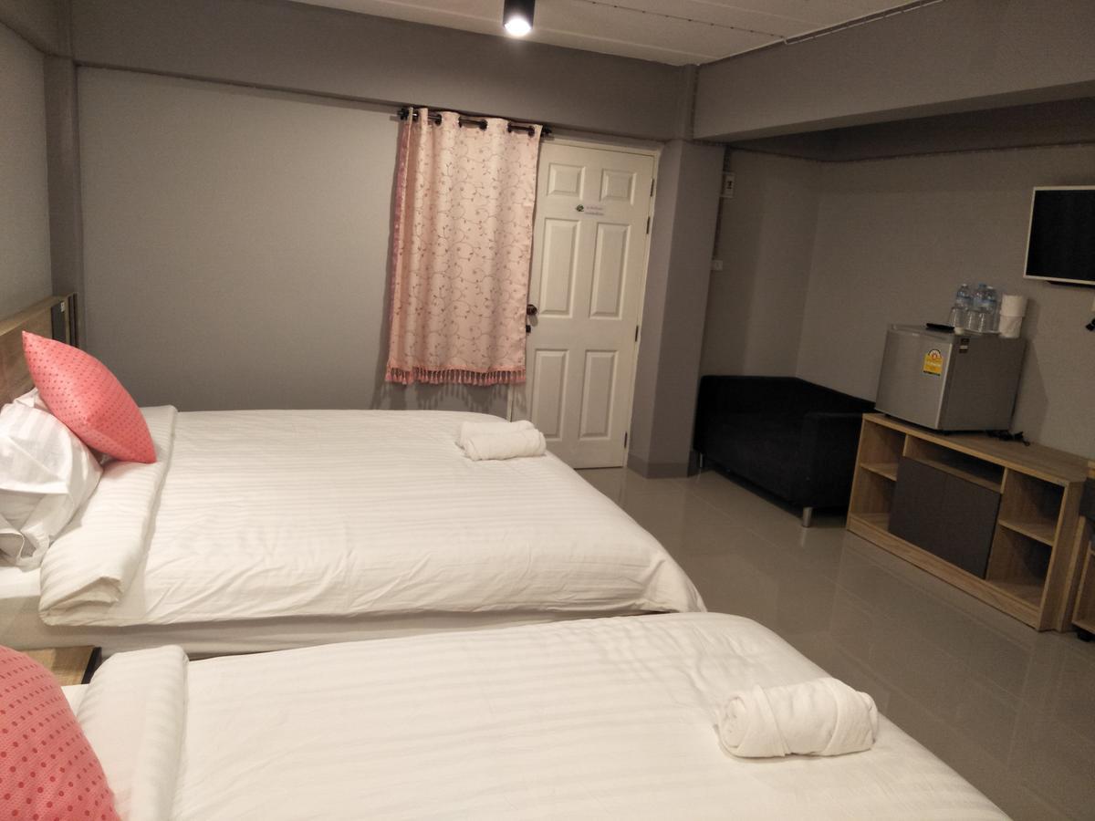 Rinrada Place Hotel Ubonratcsathani Kültér fotó
