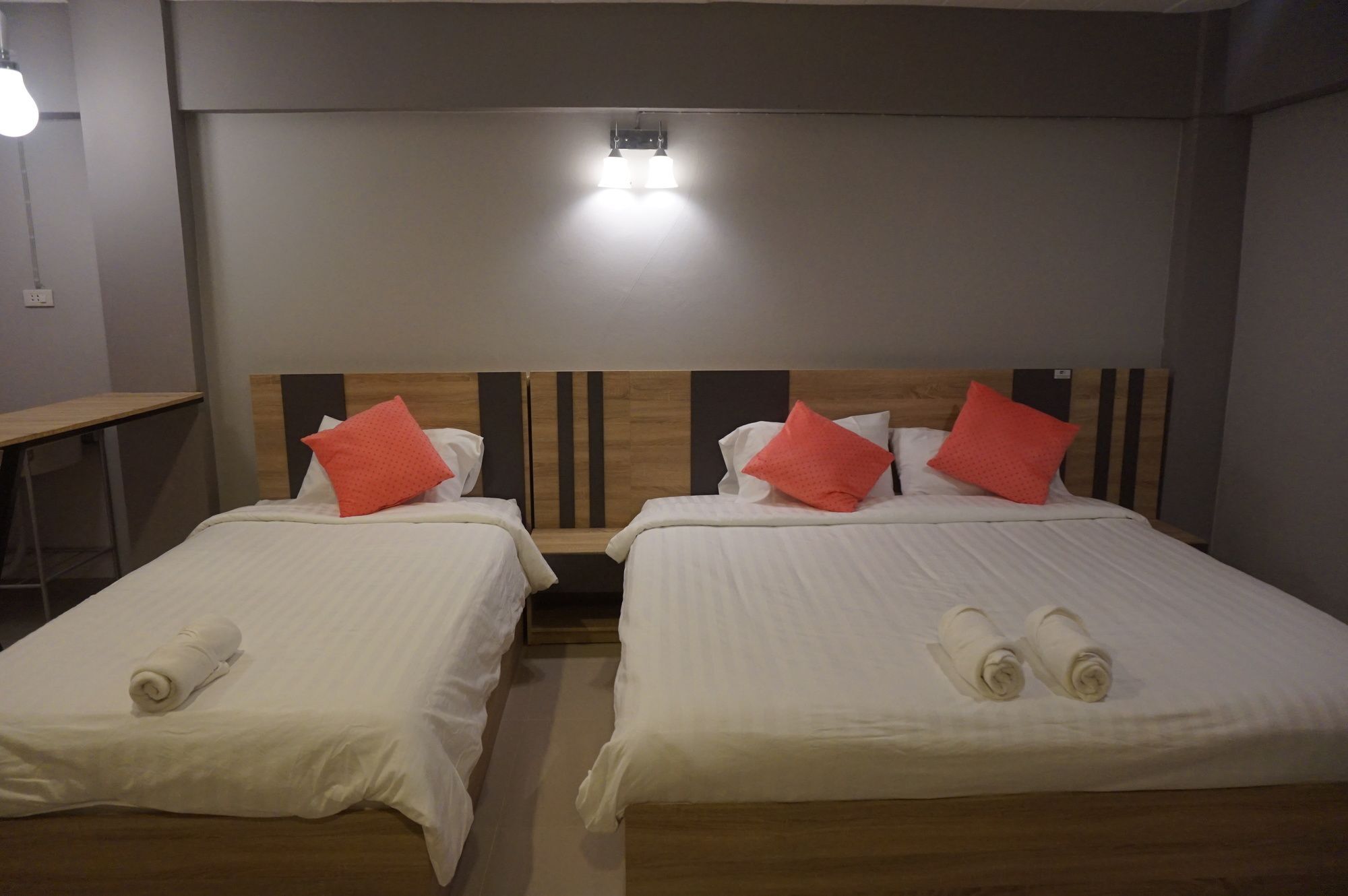 Rinrada Place Hotel Ubonratcsathani Kültér fotó