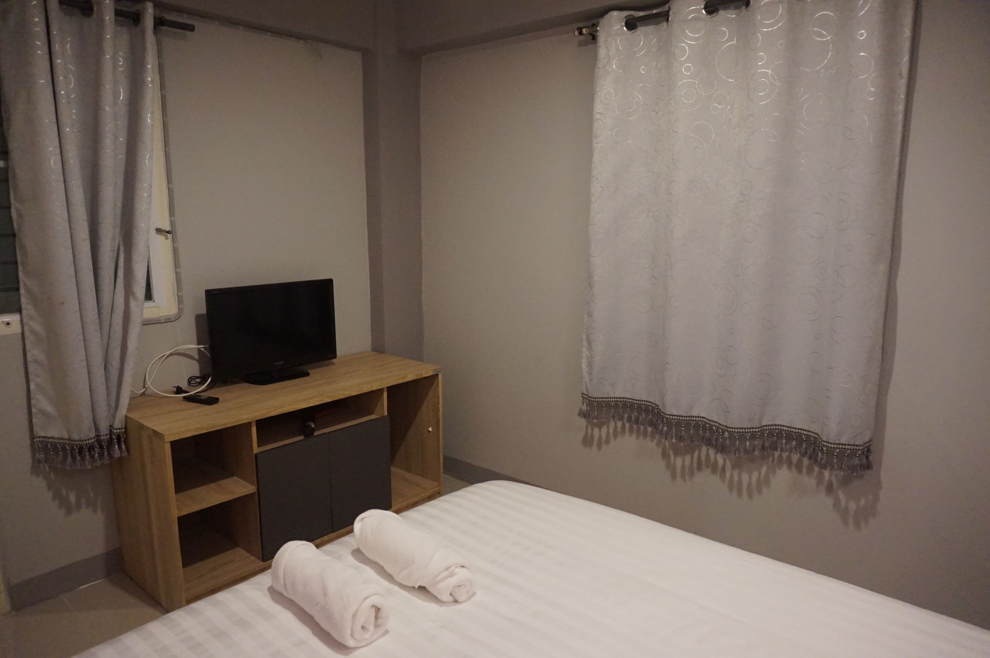 Rinrada Place Hotel Ubonratcsathani Kültér fotó