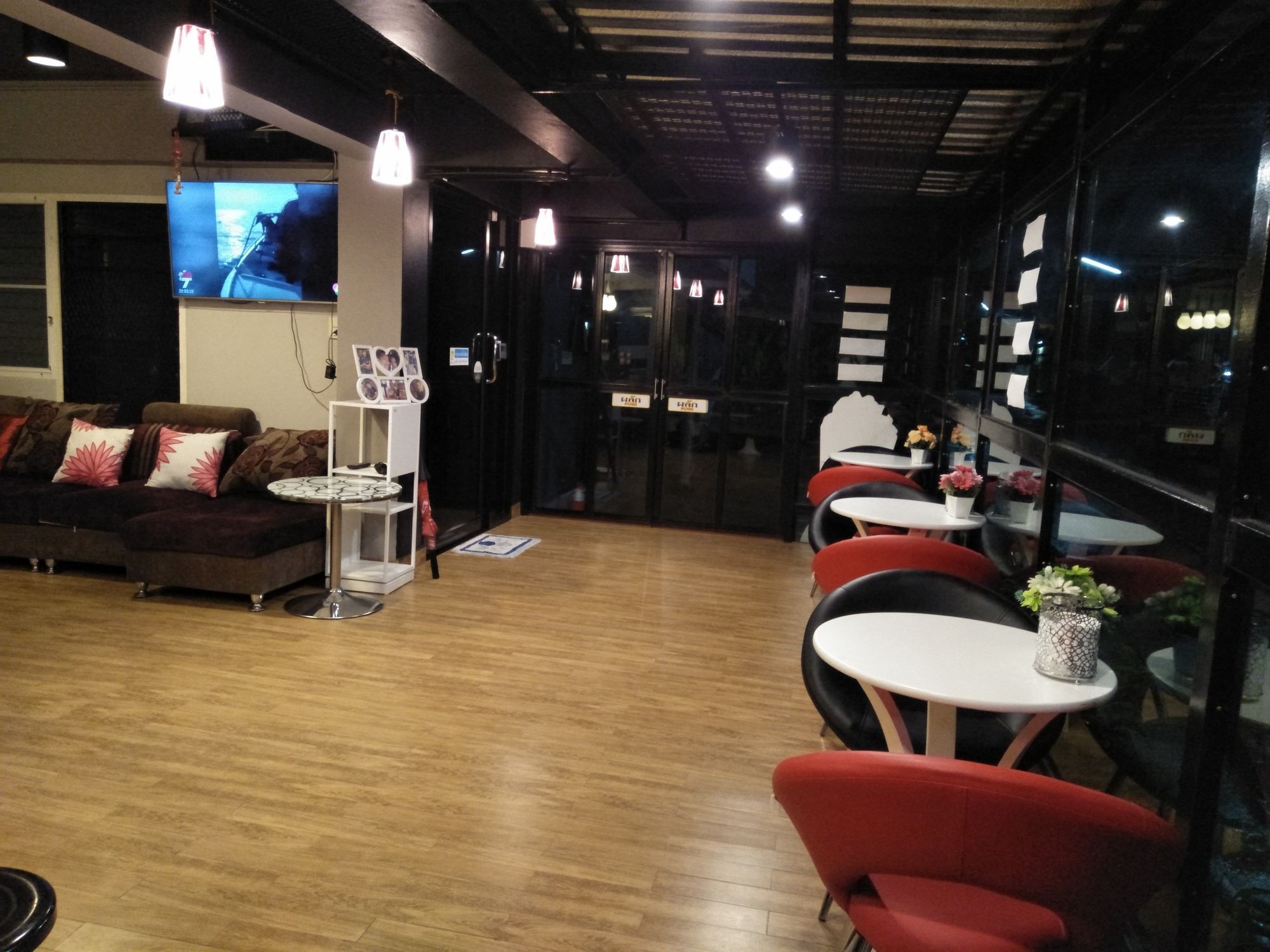 Rinrada Place Hotel Ubonratcsathani Kültér fotó